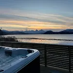 Aurora Panorama アパート *